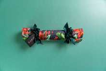 Load image into Gallery viewer, Personalised Christmas cracker