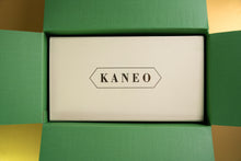 Load image into Gallery viewer, Kaneo cracker box
