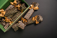 Load image into Gallery viewer, Box of luxury Christmas crackers in leopard print

